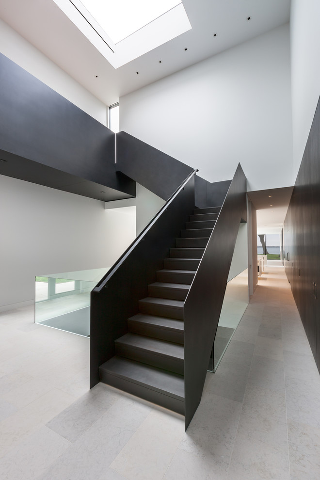 Modern l-shaped staircase in Minneapolis.