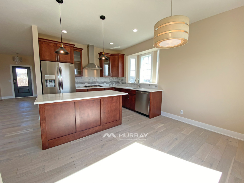 Kitchen - transitional kitchen idea