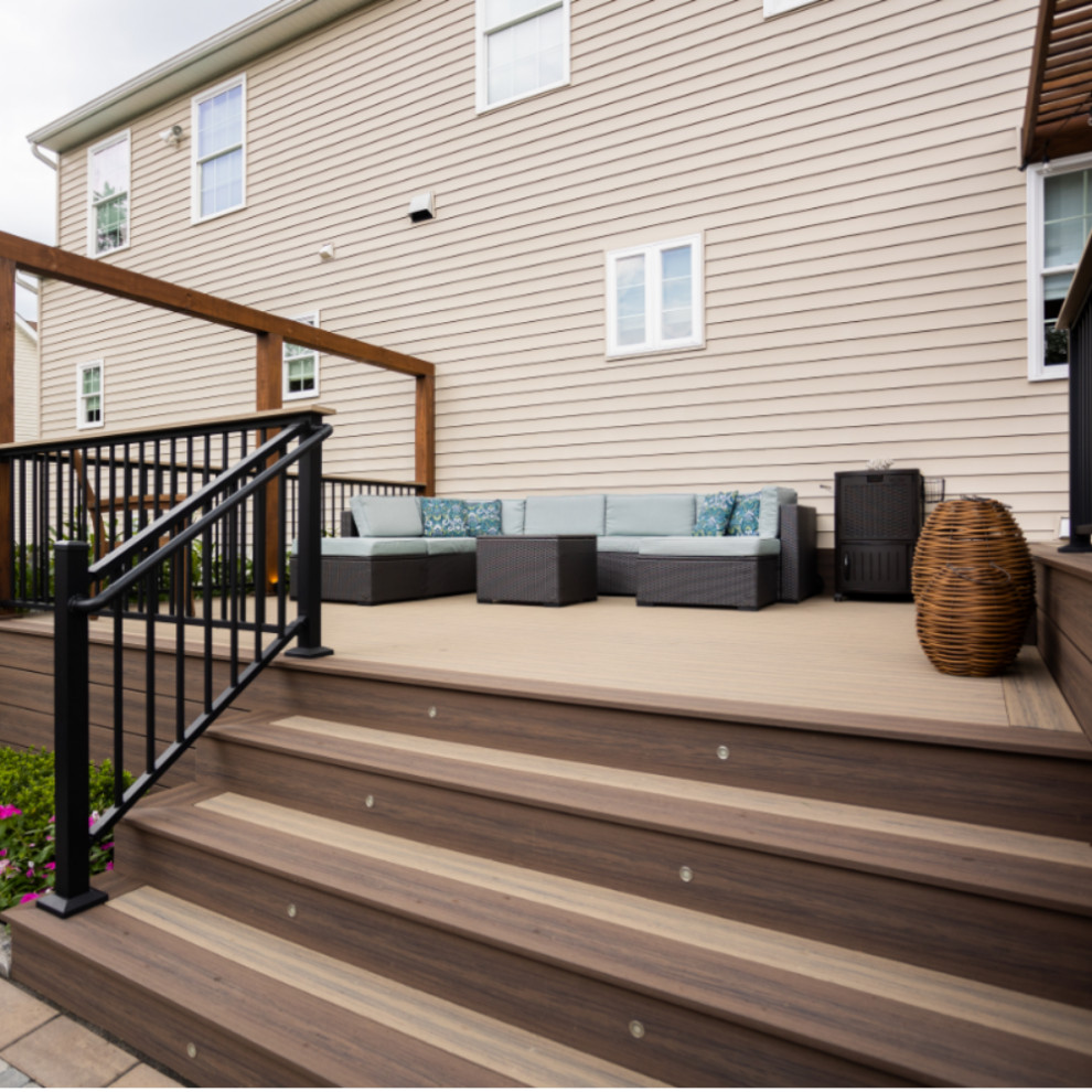 Voyage Decking in Costa & Khaya Transitional Deck Grand Rapids
