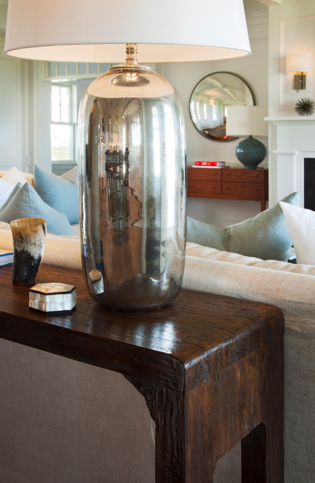 Home design - transitional home design idea