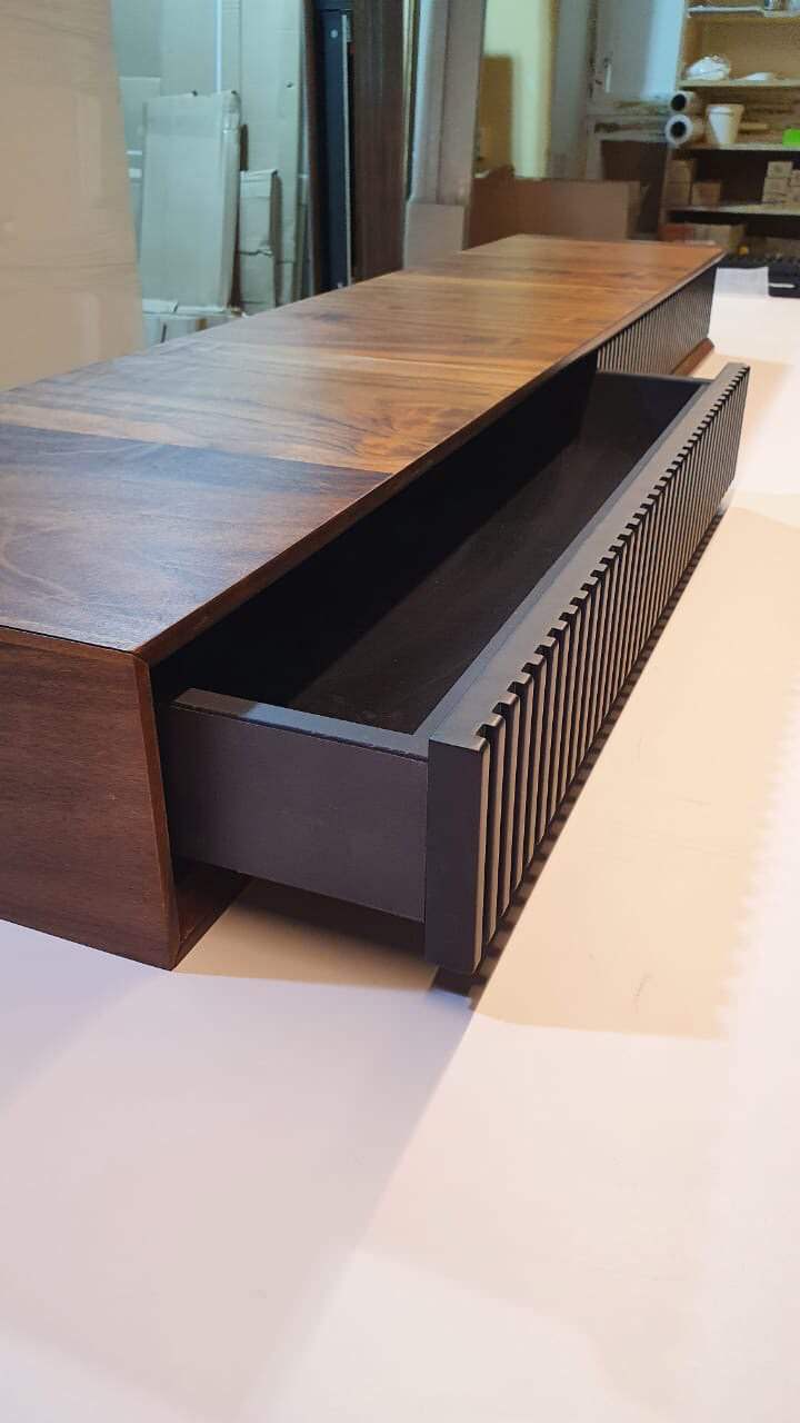 Тумба под TV