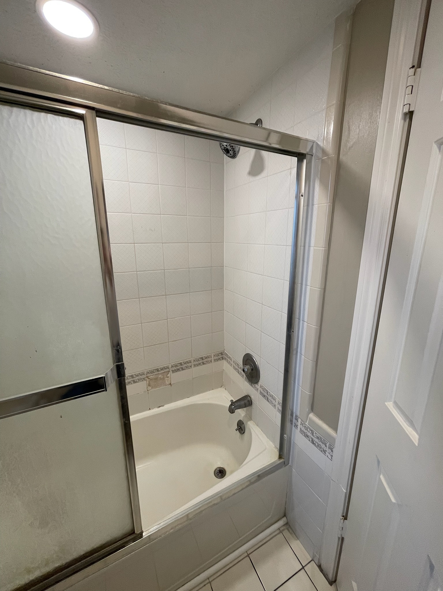 Memorial Dr. Bathroom Remodel