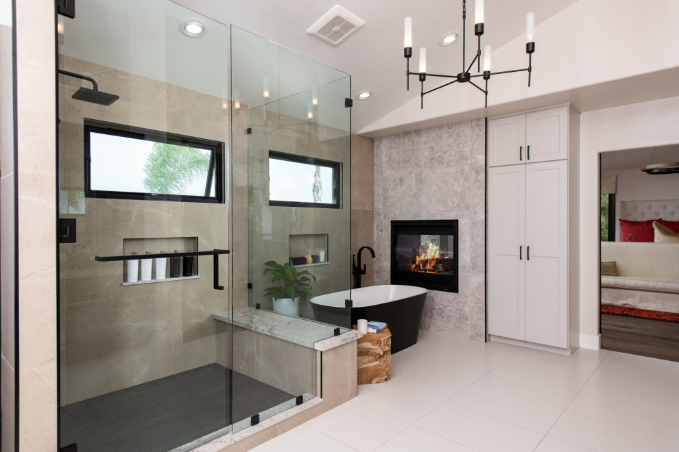 Photo of a transitional bathroom in Orange County.