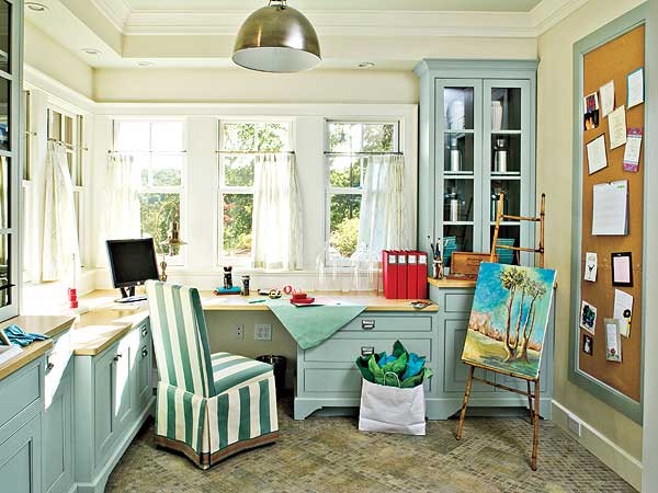 Twelve Creative Ways To Decorate With Message Boards