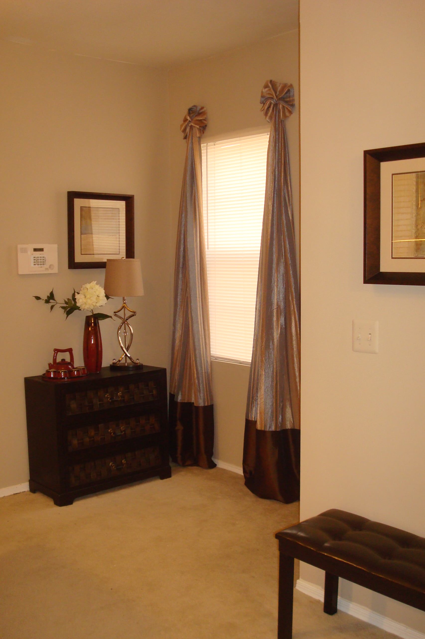 "Budget Friendly" Decorating and Staging