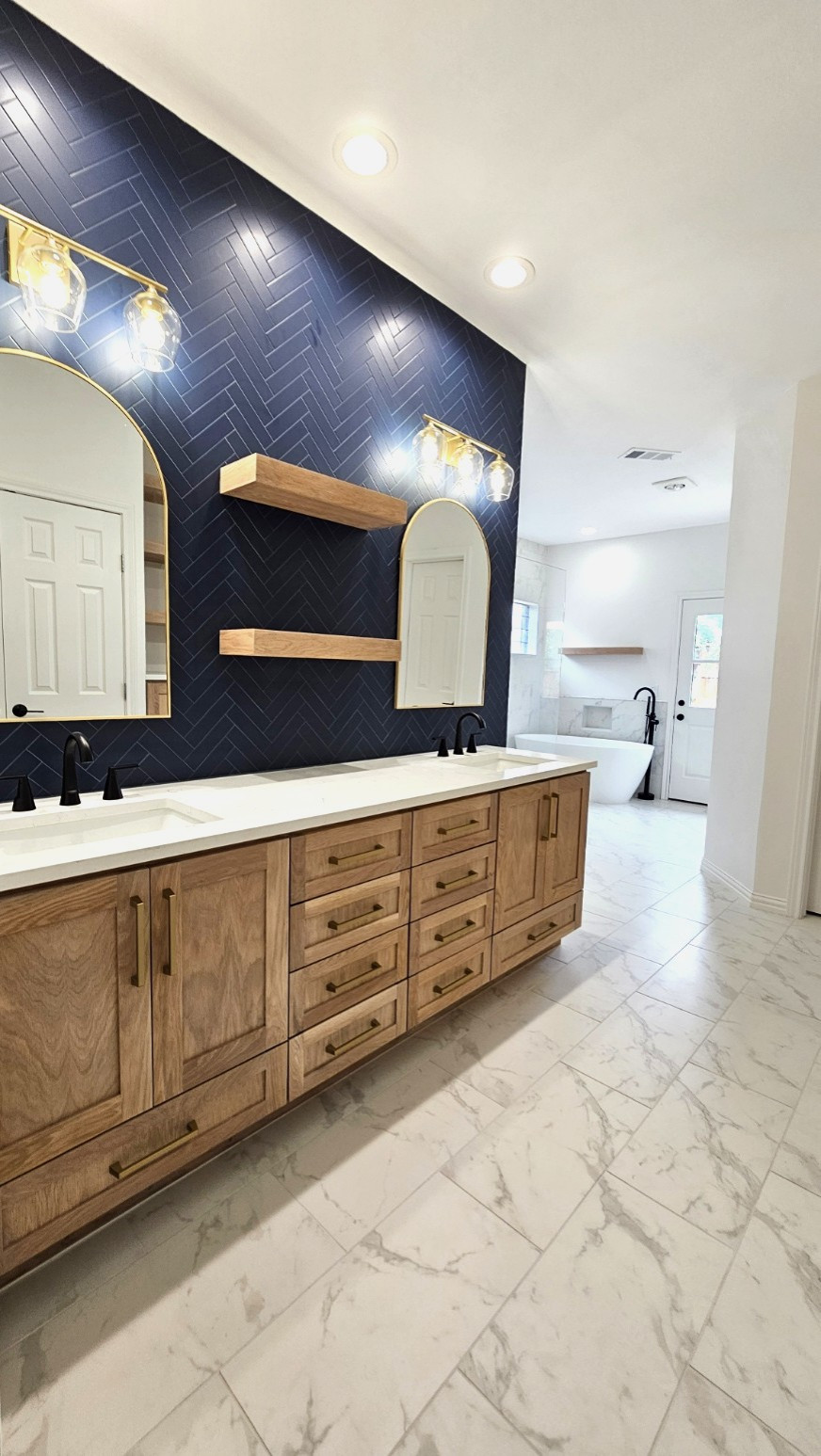 Plano TX, Ryan's Master Bathroom Remodeling