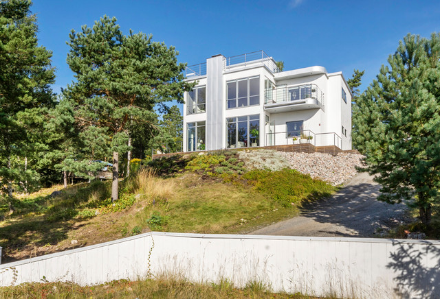 Kr&ouml;nv&auml;gen 9 contemporain-facade