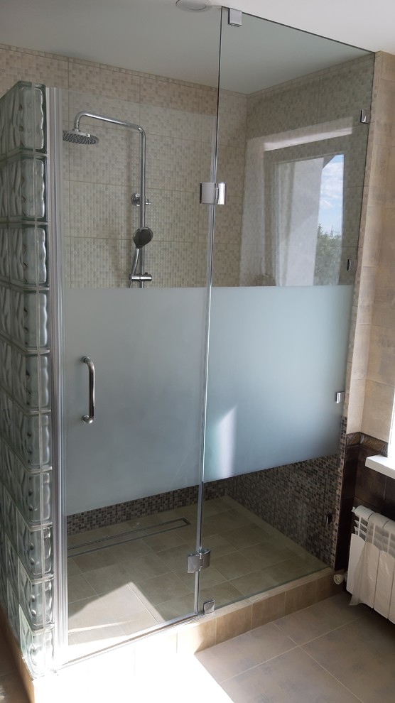 Душевое ограждение из стекла