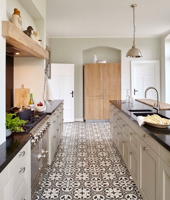 DALBERG II traditional-kitchen