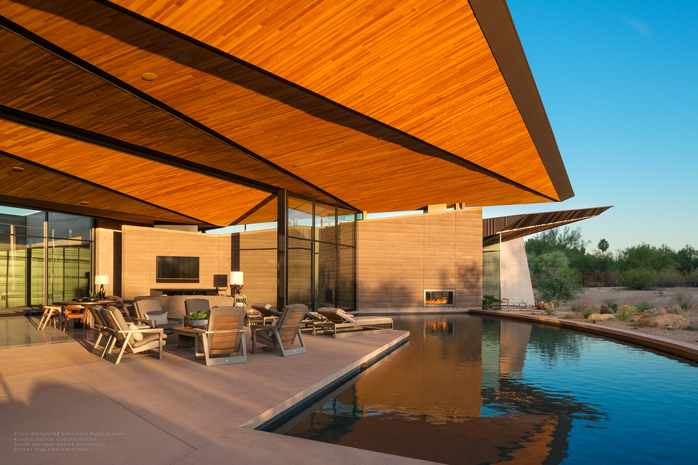 Example of a large minimalist pool design in Phoenix