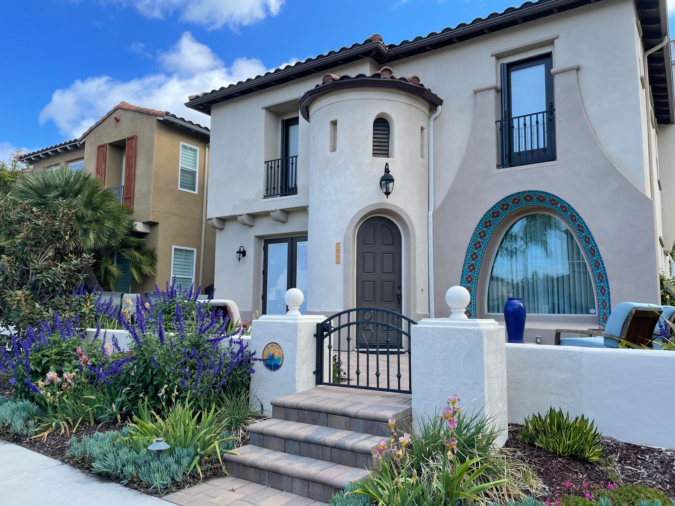 Mediterranean Resort Living