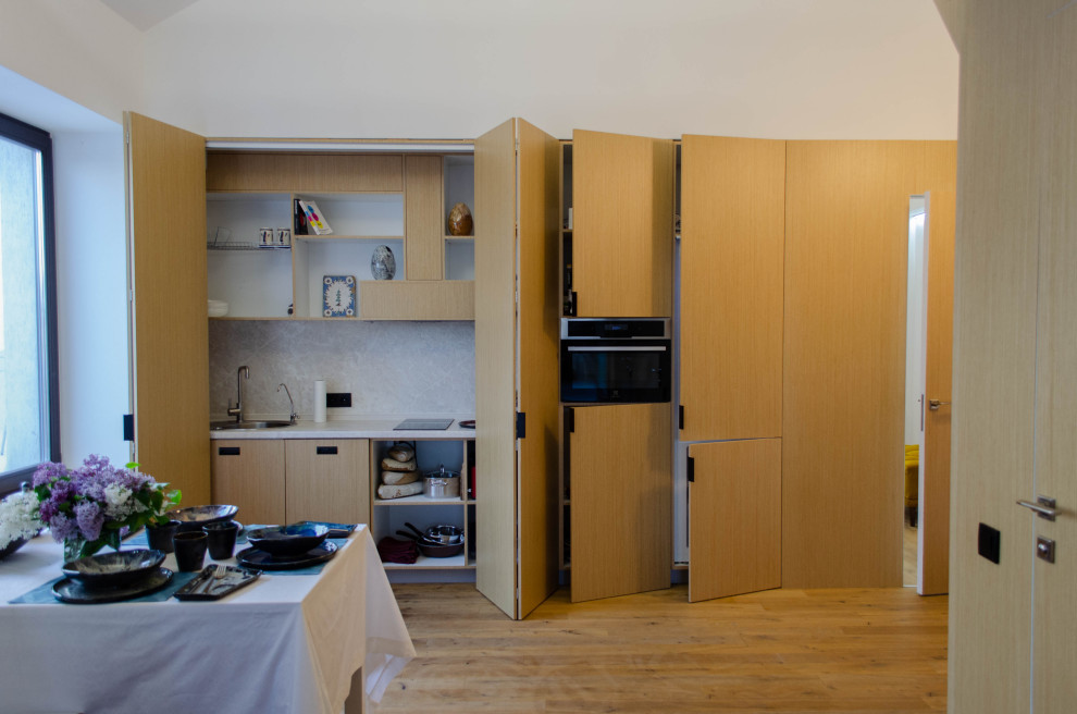 ЖД "Театральный", 77 м2