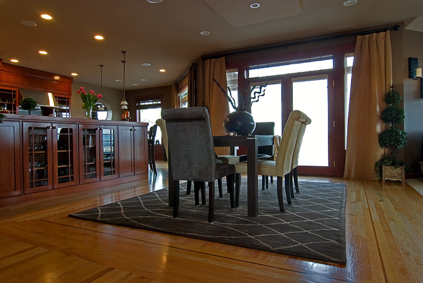 Dining room - transitional dining room idea in Seattle