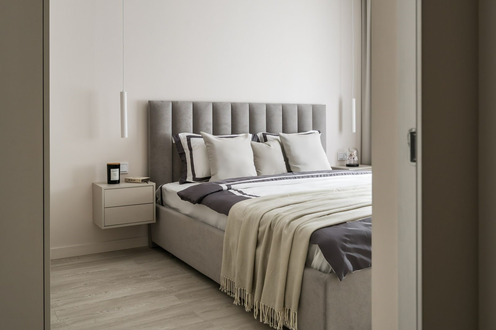 Подвесной светодиодный светильник Base 7W 4000K белый 50248 LED