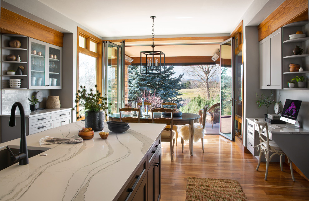 Kitchen - transitional kitchen idea in Denver