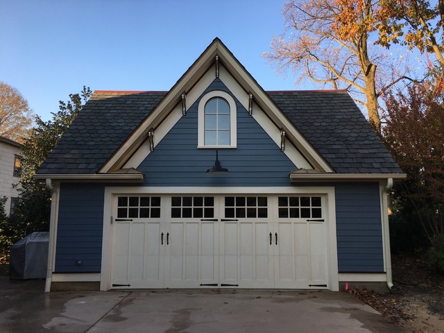 Centre Addition Farmhouse Garage Philadelphia By Watson