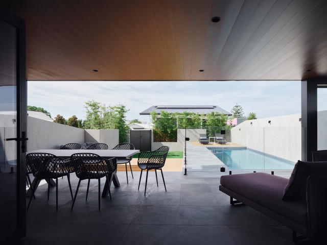 The Residence - Marks Point contemporain-piscine