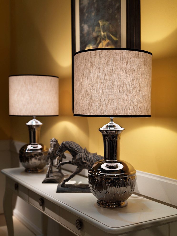 Inspiration for a transitional home design remodel in Florence