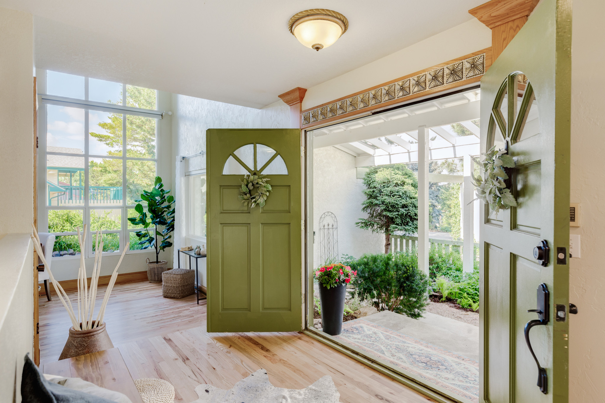 75 Beautiful Wood Wall Entryway With White Walls Pictures Ideas October 21 Houzz