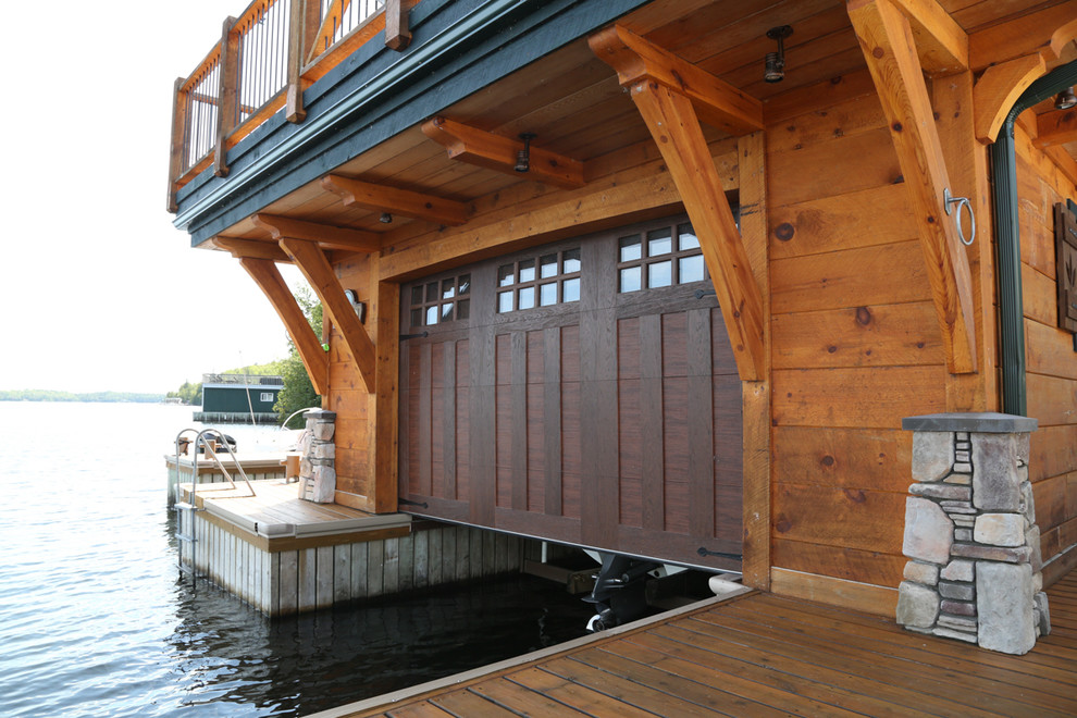 Inspiration for a mid-sized arts and crafts detached boathouse in Toronto.