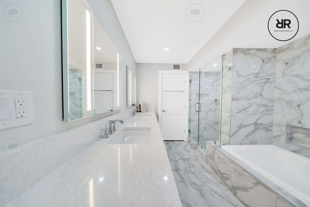 Lakeshore Dr Washroom