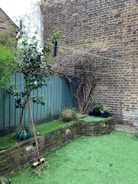 E5 Courtyard trendy-have
