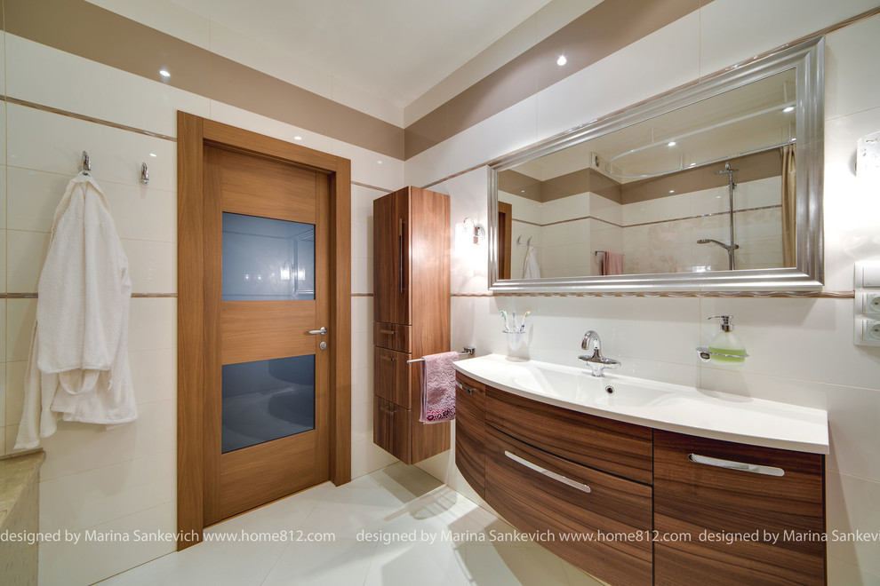 С видом на озеро