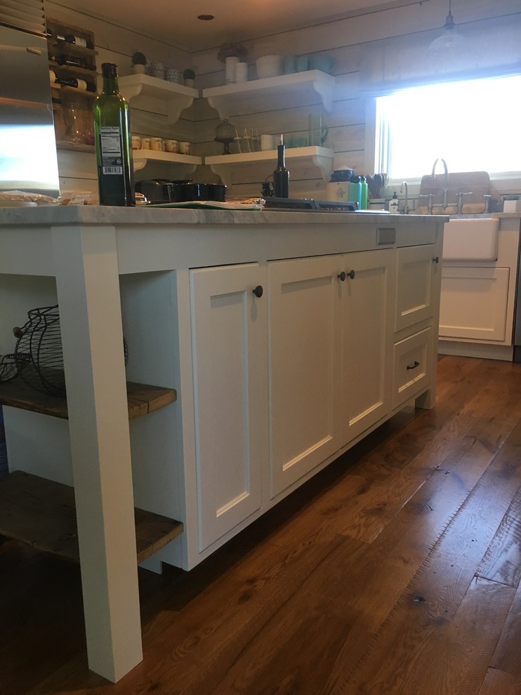 Home design - transitional home design idea in Denver