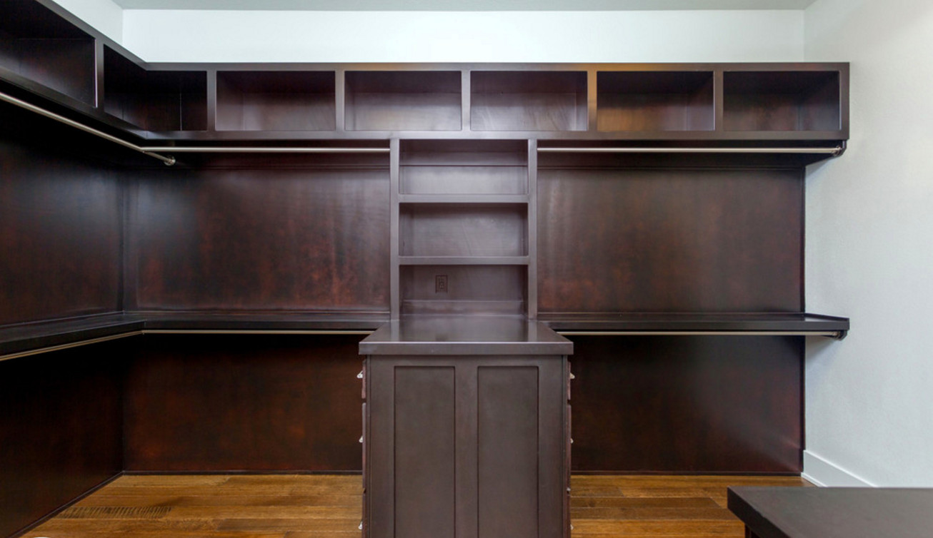 Walk in Pantries and Walk in Closets