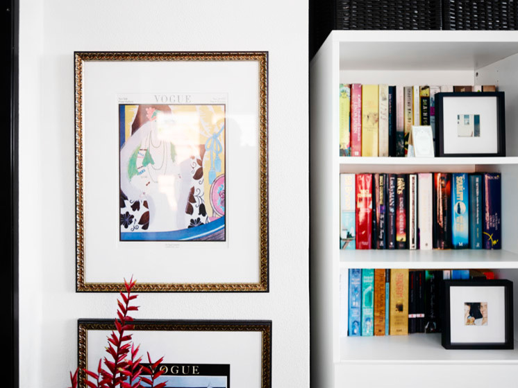 Design ideas for a transitional home office in Brisbane.