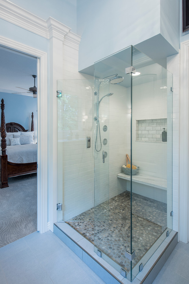 Bathroom - transitional bathroom idea