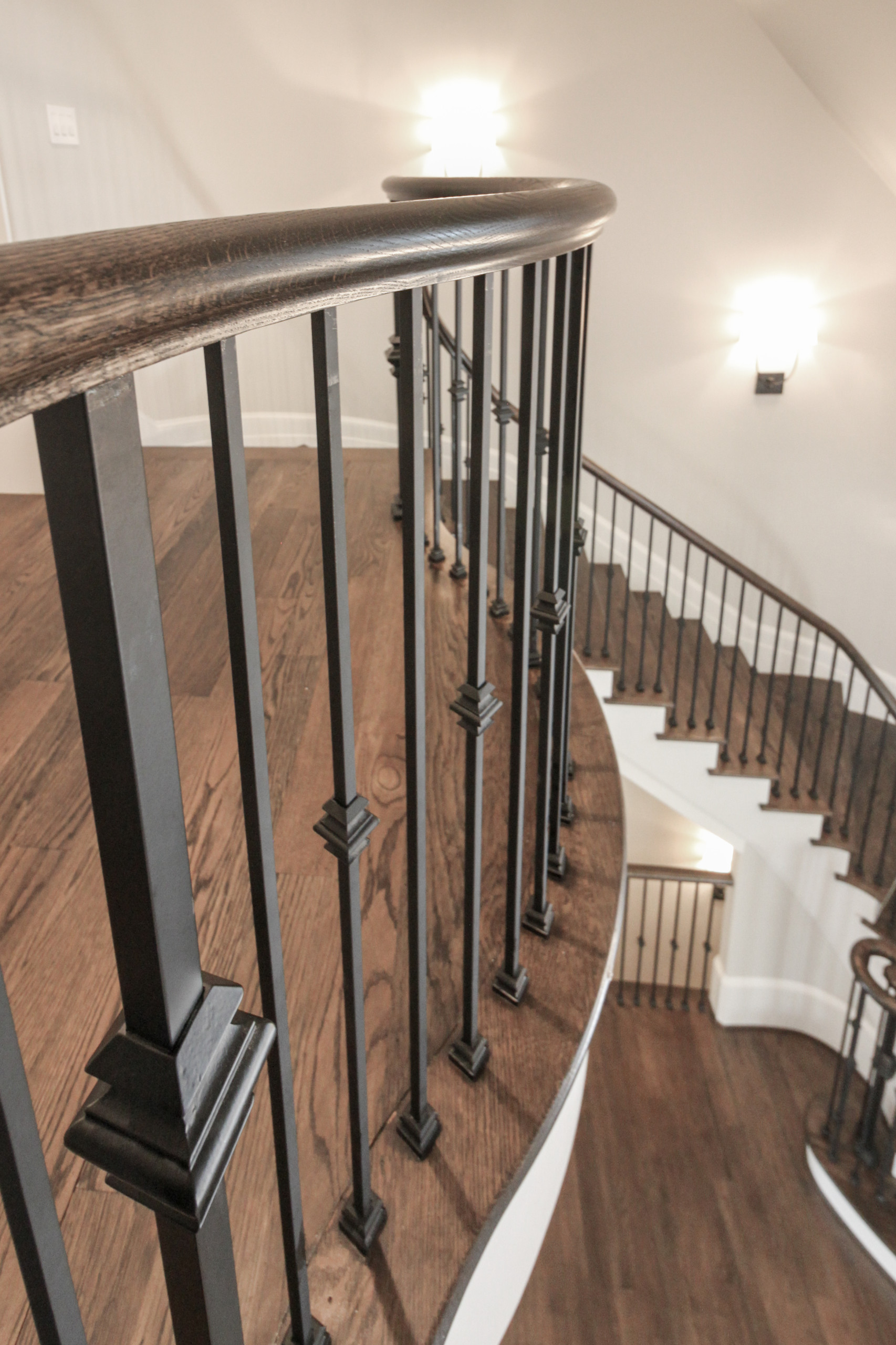 86_ Gorgeous Floating Curved Staircase, McLean VA 22066