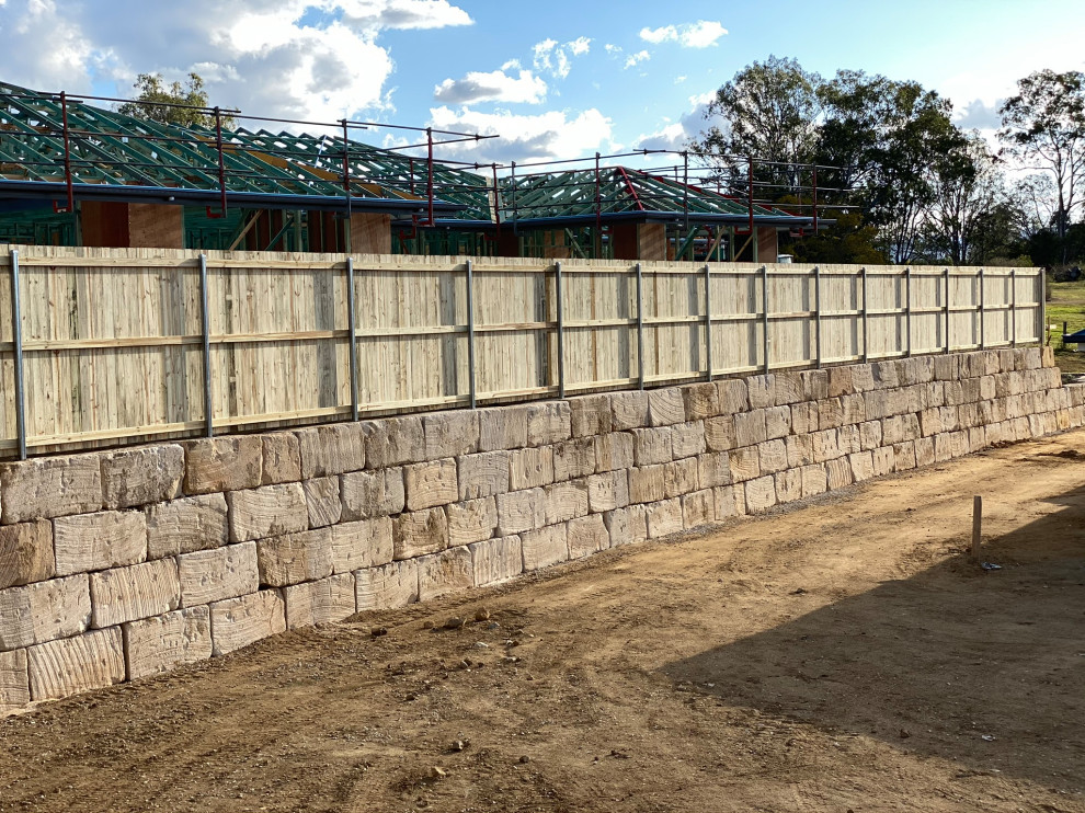 Rock Walls By Listonia