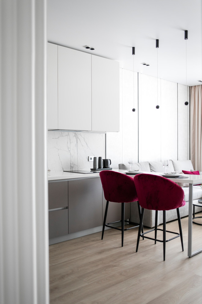 Однокомнатная квартира для молодой девушки. Ижевск, ЖК "Облака", 44 кв.м.