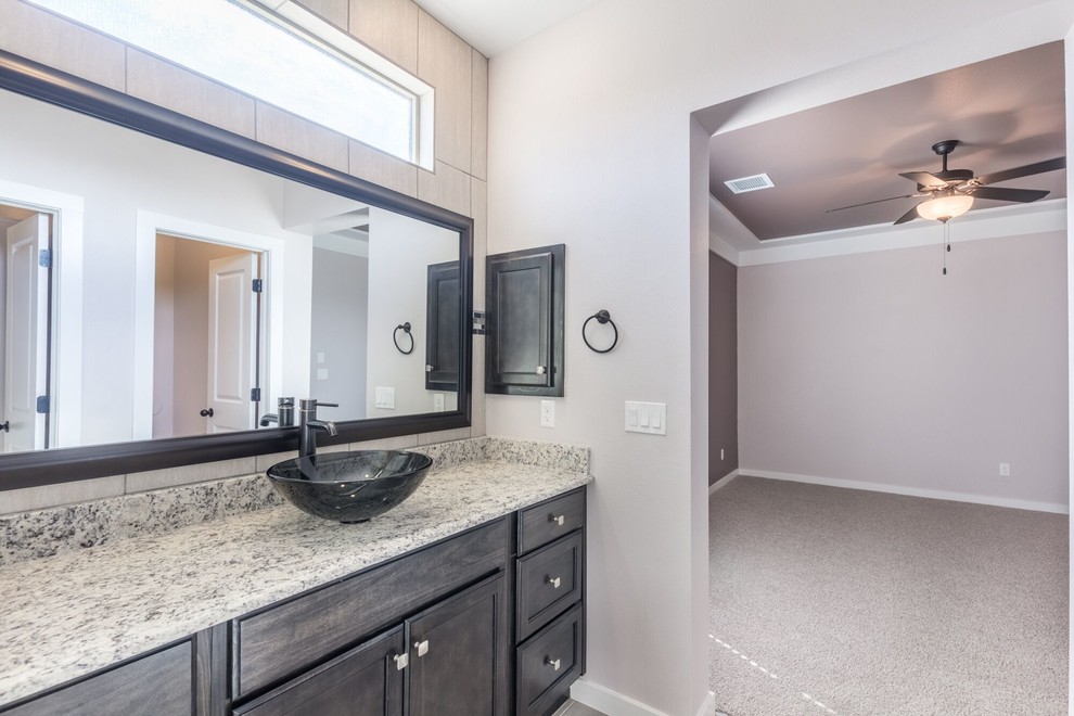 Inspiration for a transitional home design remodel in Austin