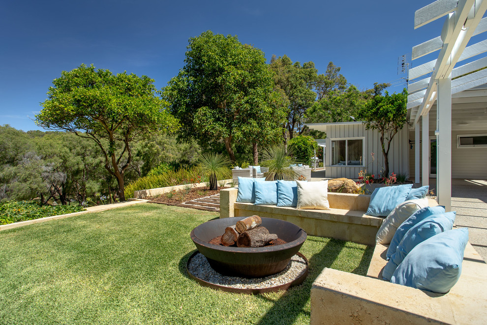Beach style patio in Perth.