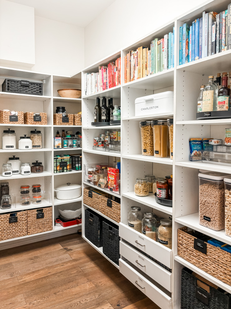 Kitchens & Pantries