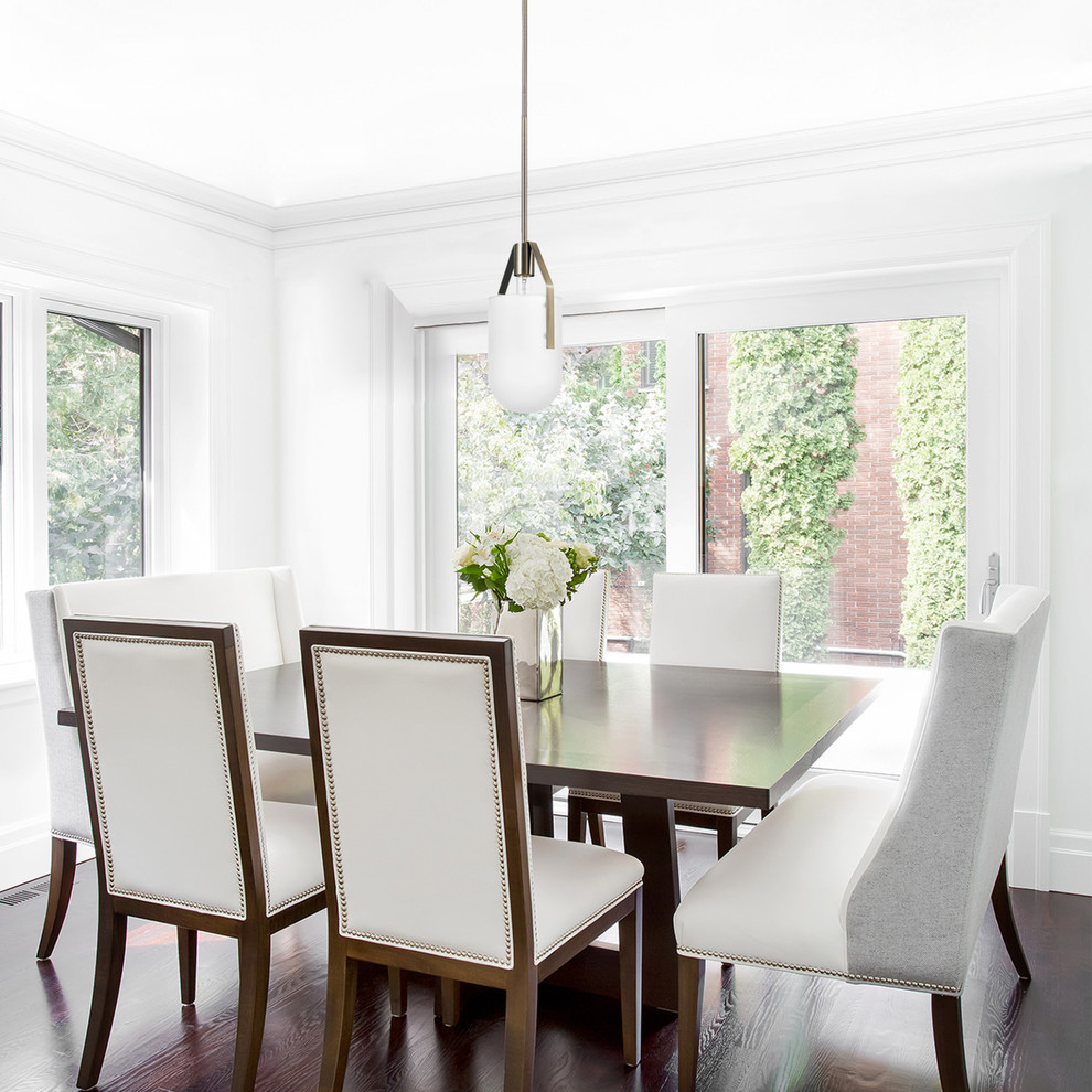 Photo of a contemporary dining room.