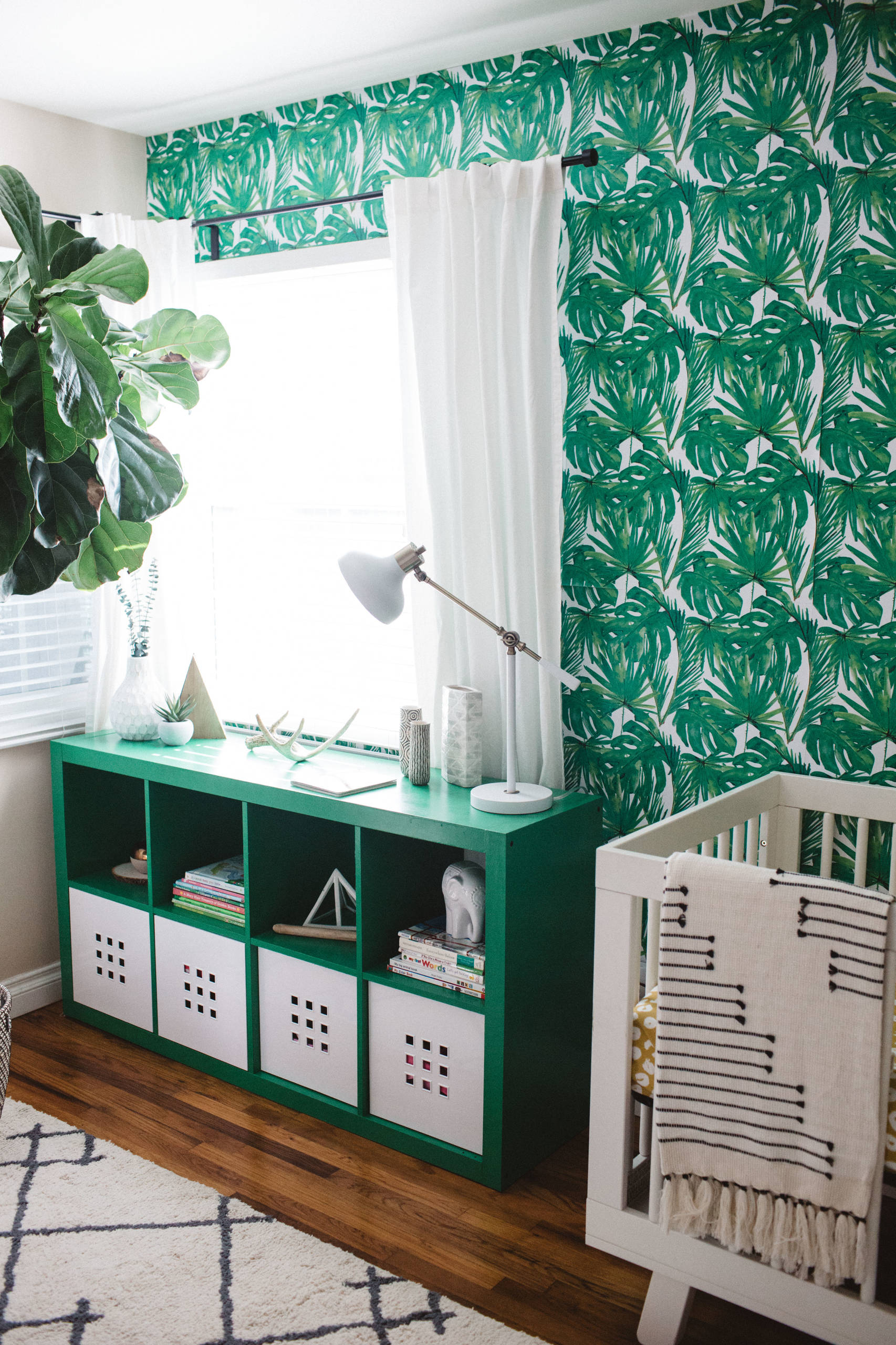 Room Tour: A Rented Home Gets a Colourful, Contemporary Nursery | Houzz UK