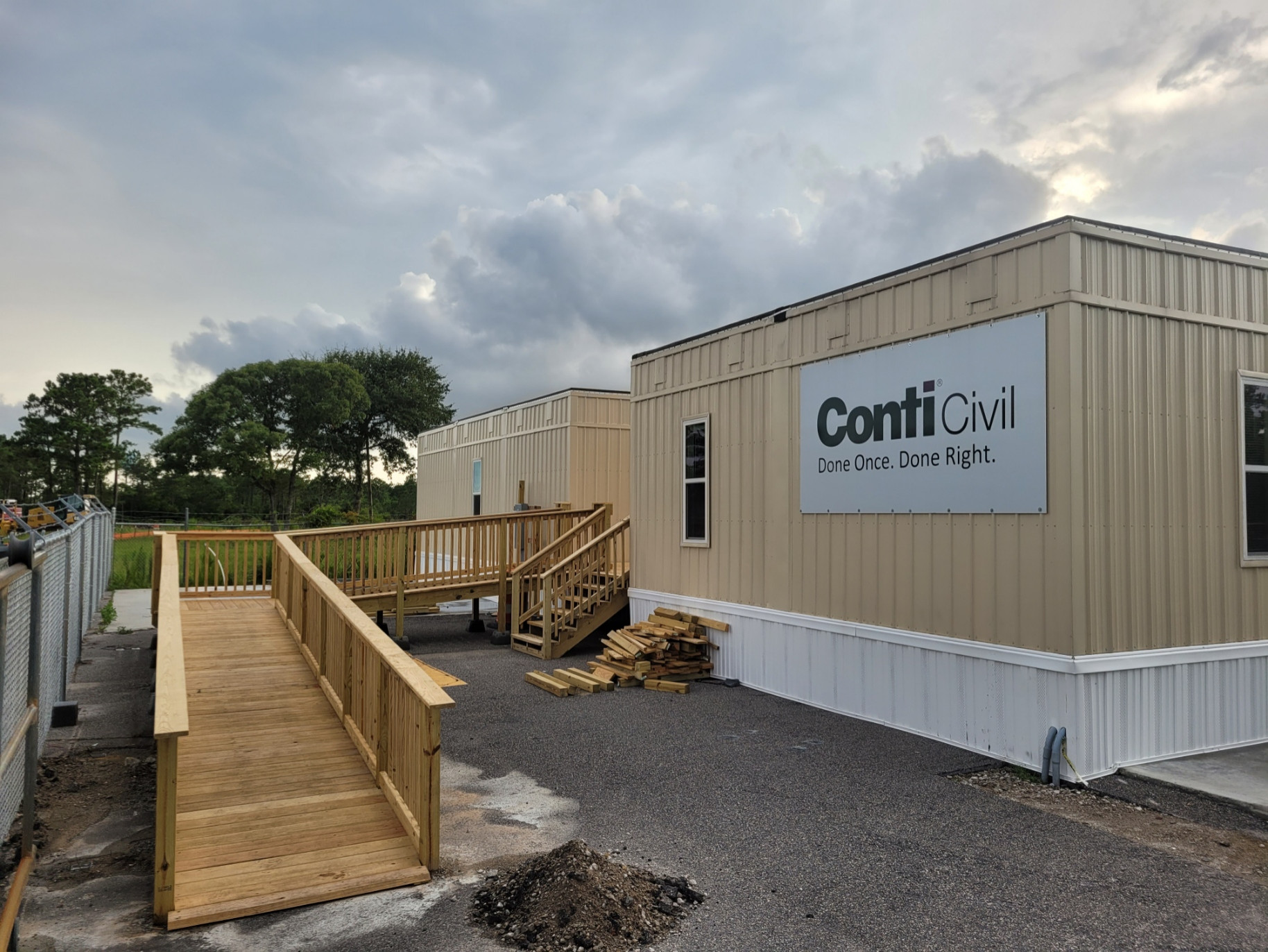 Conti Civil Deck