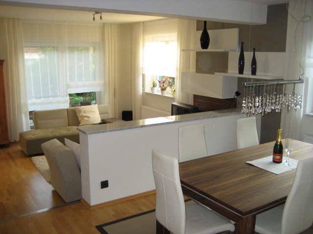 Haus M contemporary-living-room