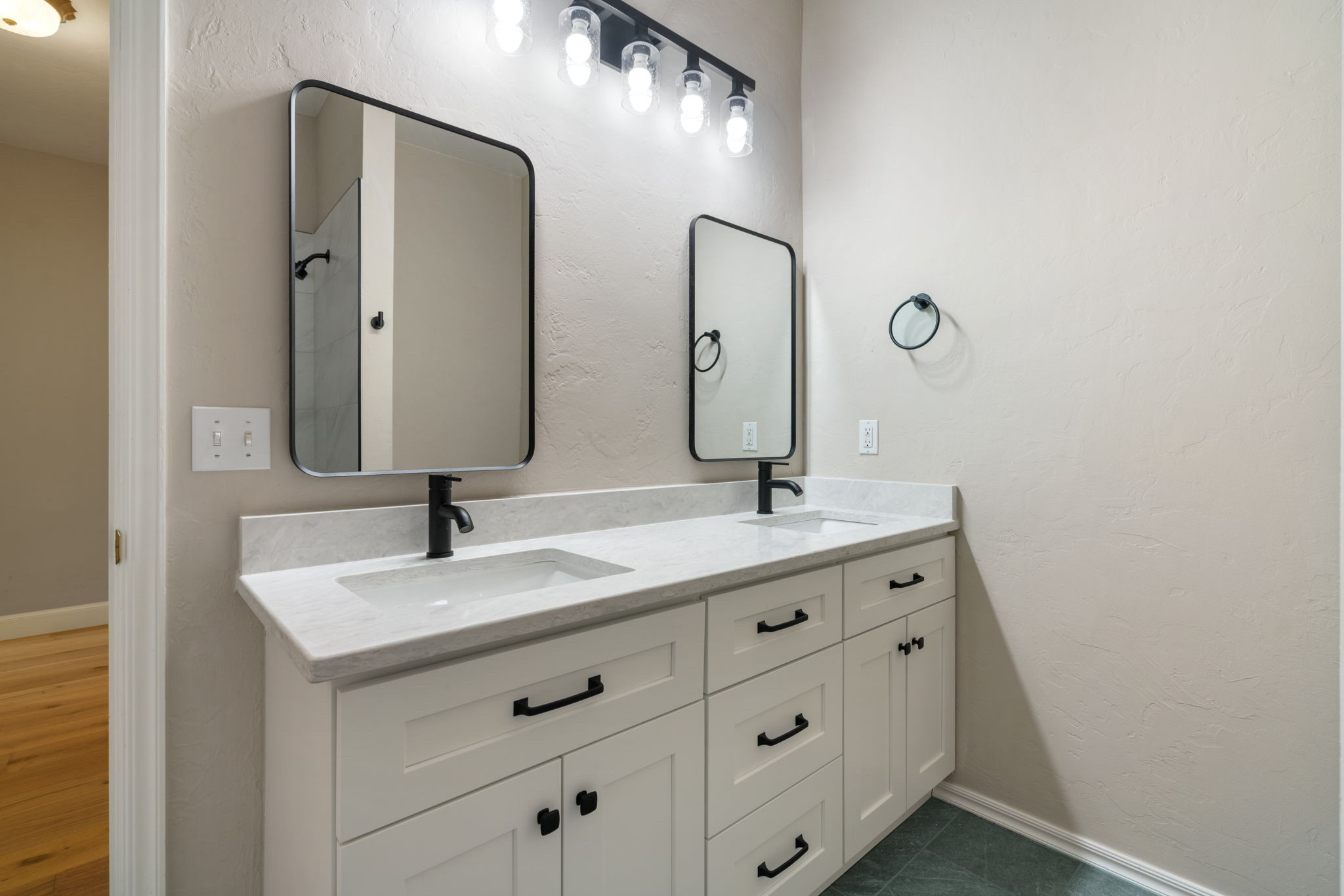 12-web-or-mls-DSC01525.jpg