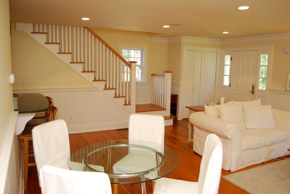 This is an example of a beach style family room in Bridgeport.