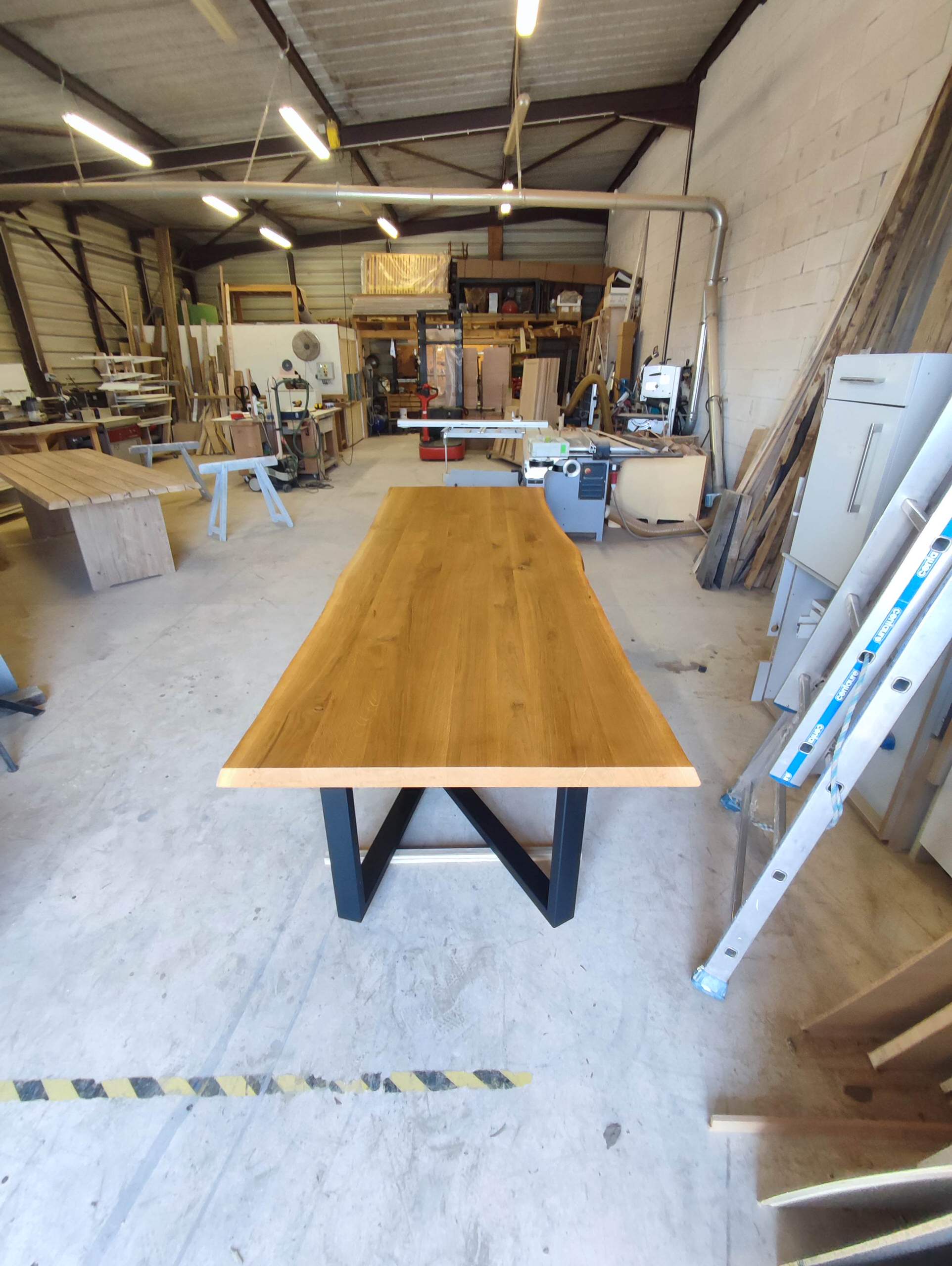Le Muy - Conception de tables sur-mesure
