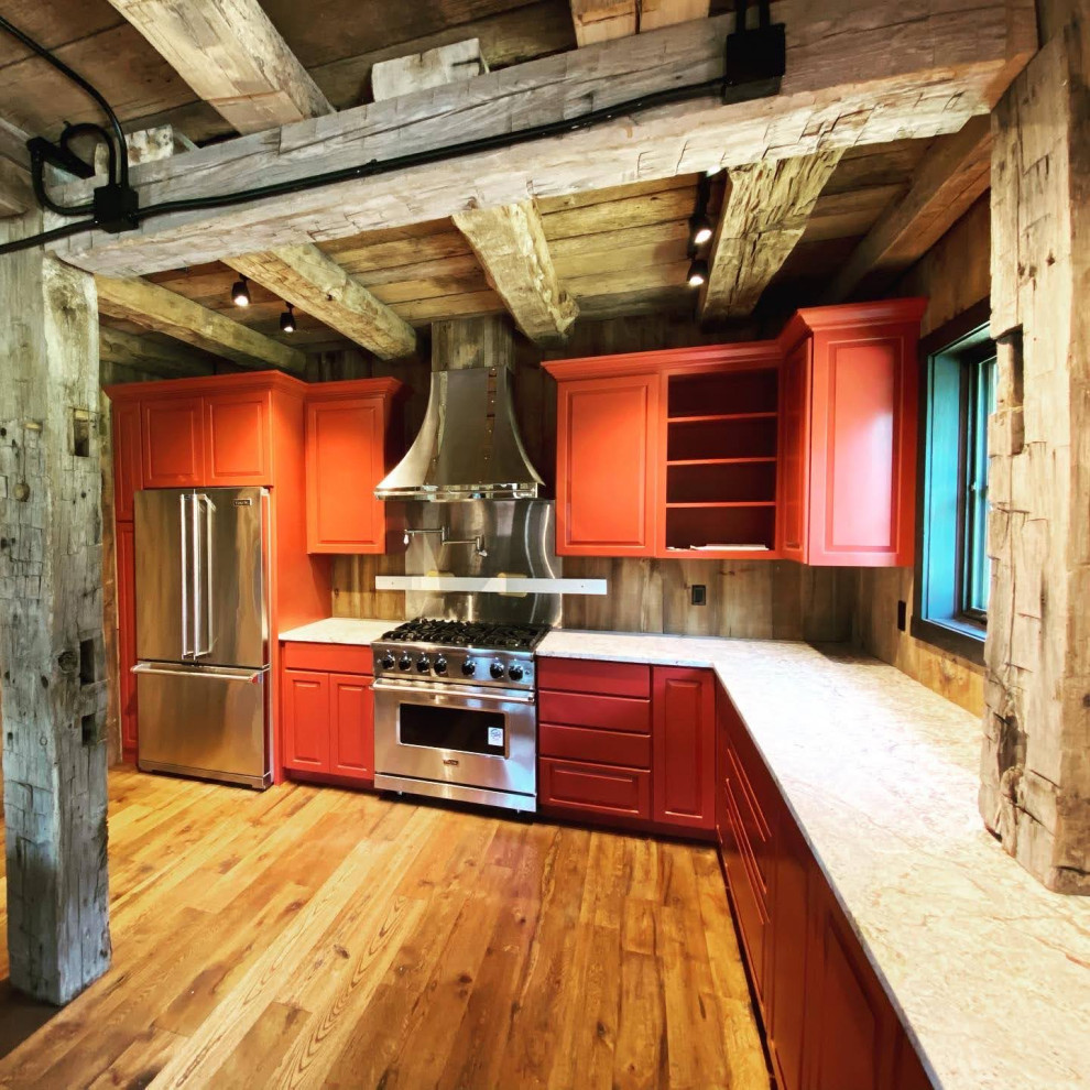 Kitchen - rustic kitchen idea in Indianapolis