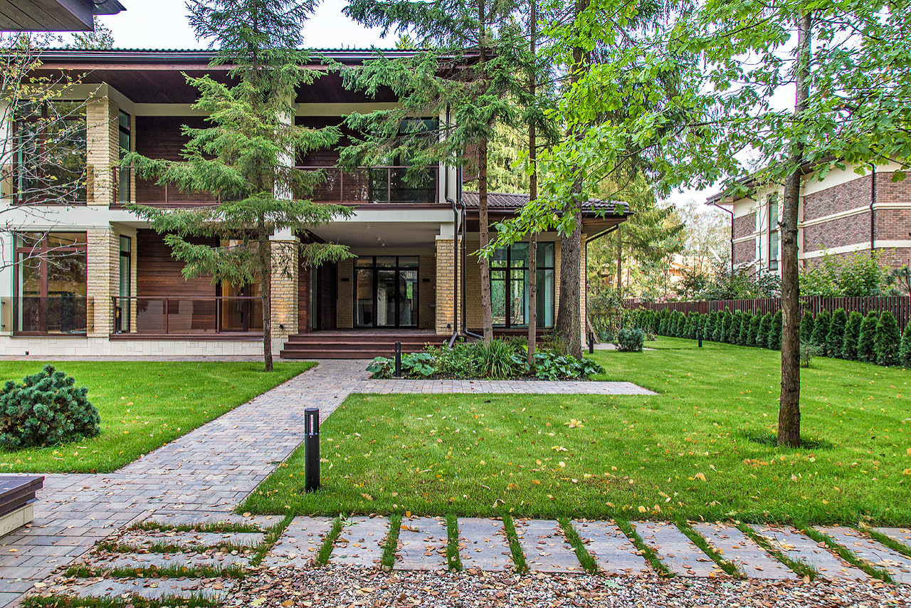 Индивидуальный жилой дом в КП "Королевский лес". Реализация 2