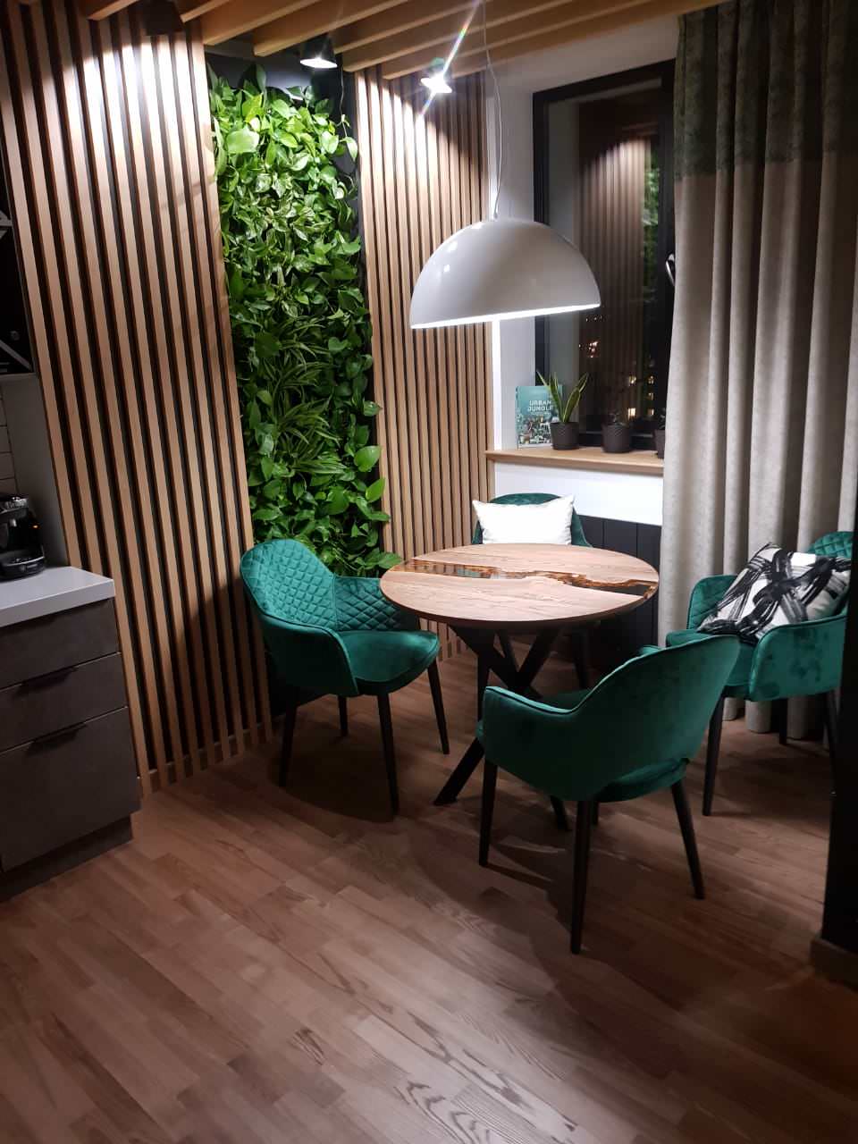 РЕАЛИЗАЦИЯ (Серая квартира)