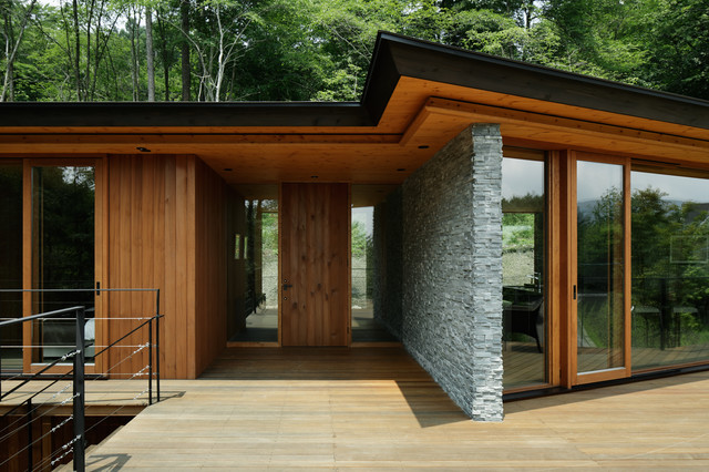 58A山荘 moderne-terrasse-en-bois