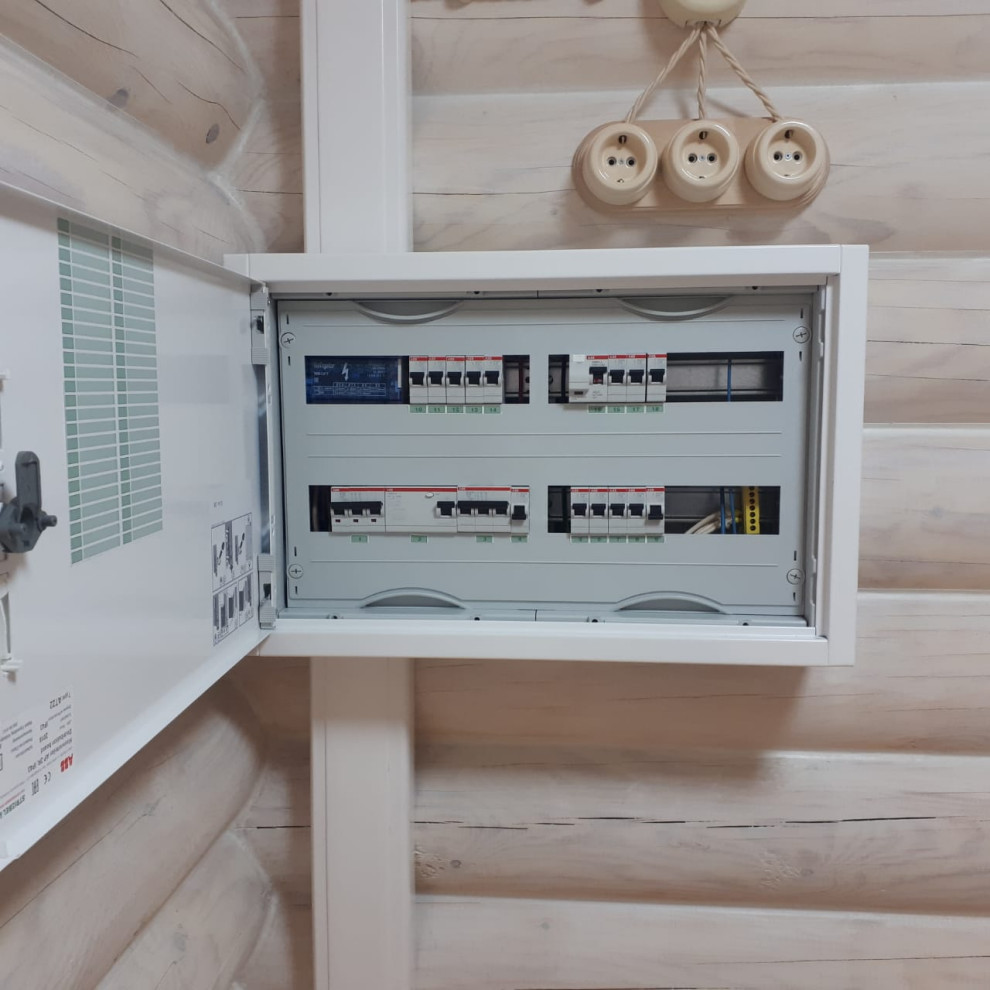 Монтаж электрики в ретро стиле