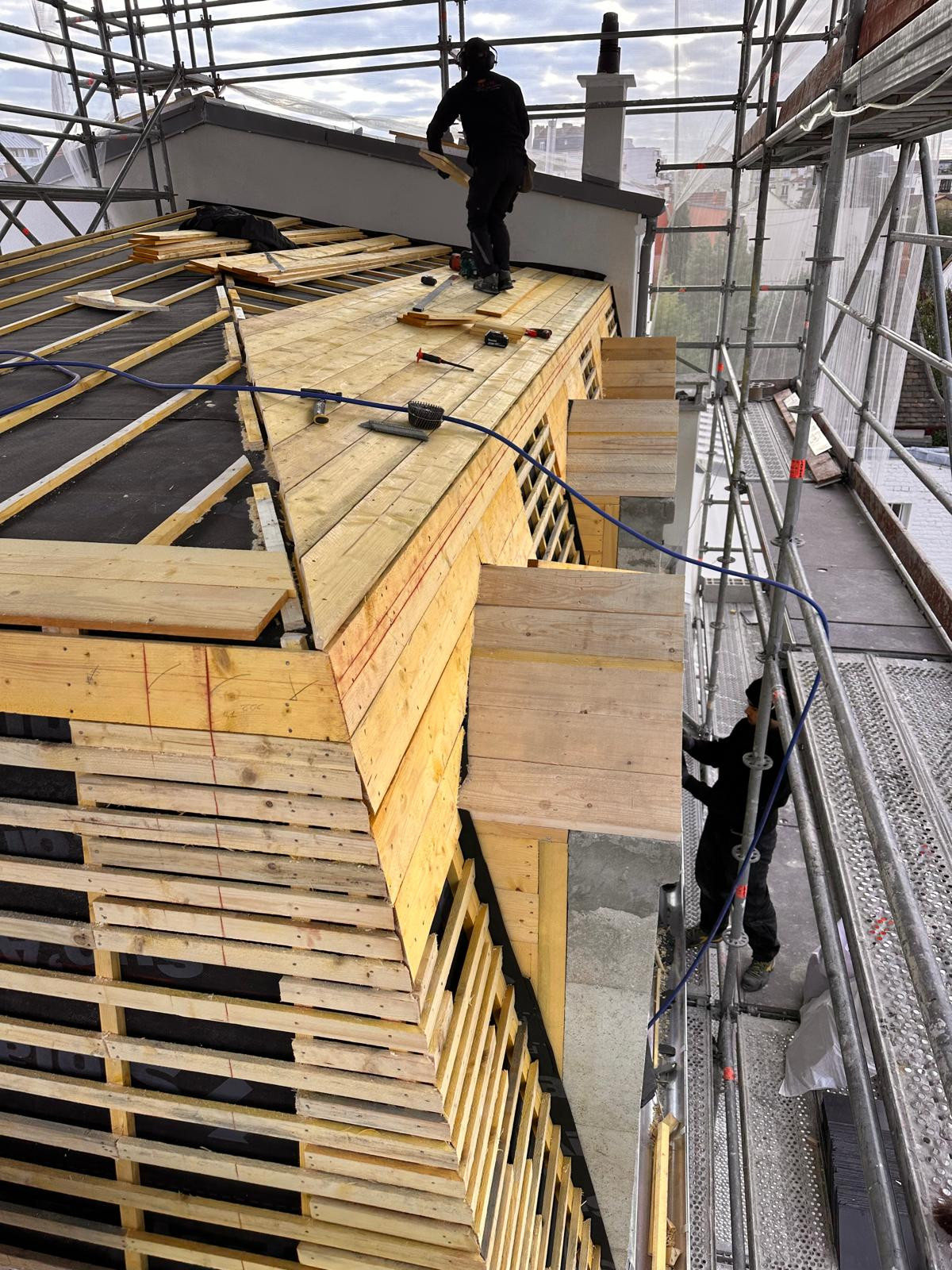 LUMIERE - surélévation d'un pavillon